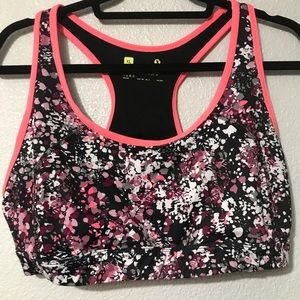 Xersion sports bra